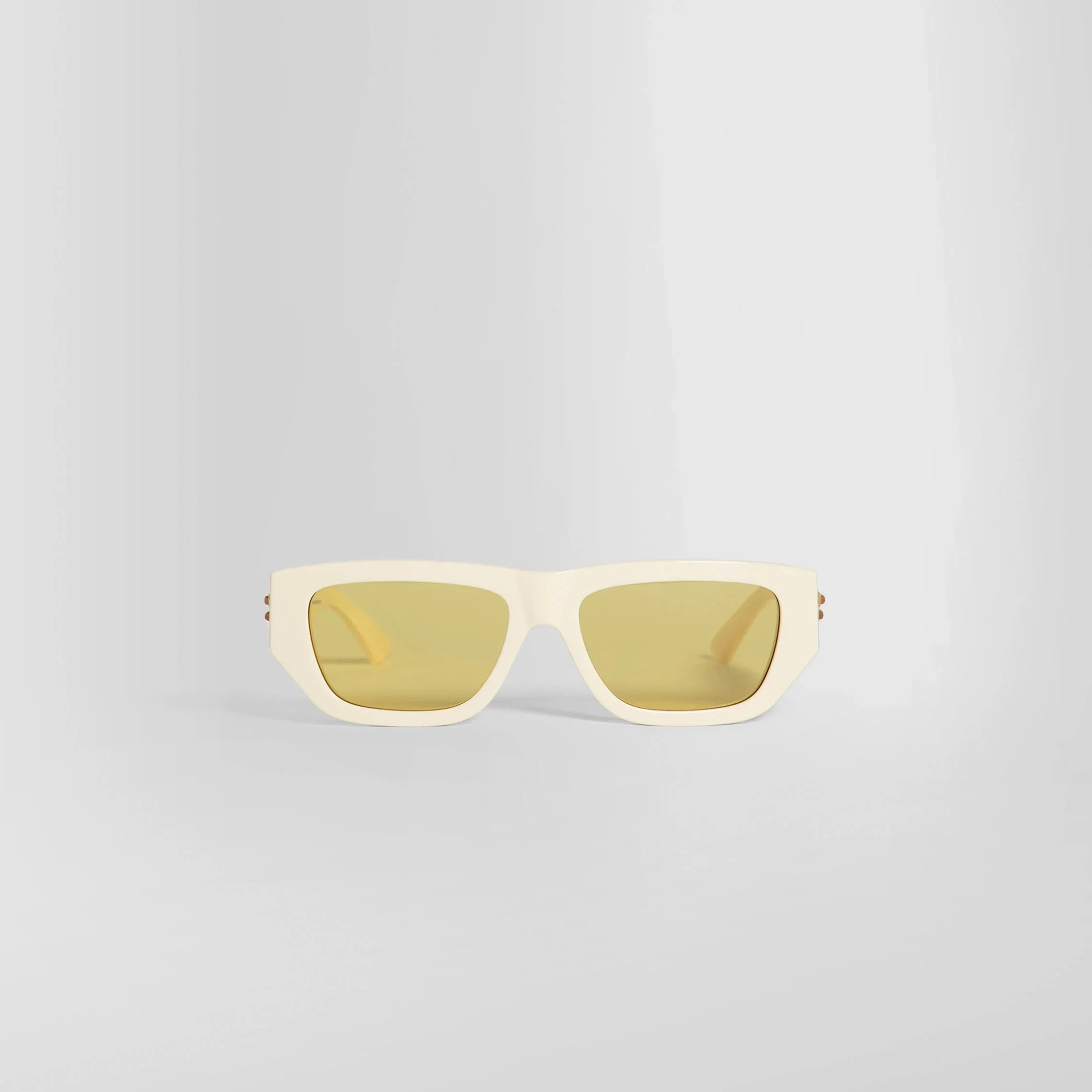 BOTTEGA VENETA MAN OFF-WHITE EYEWEAR