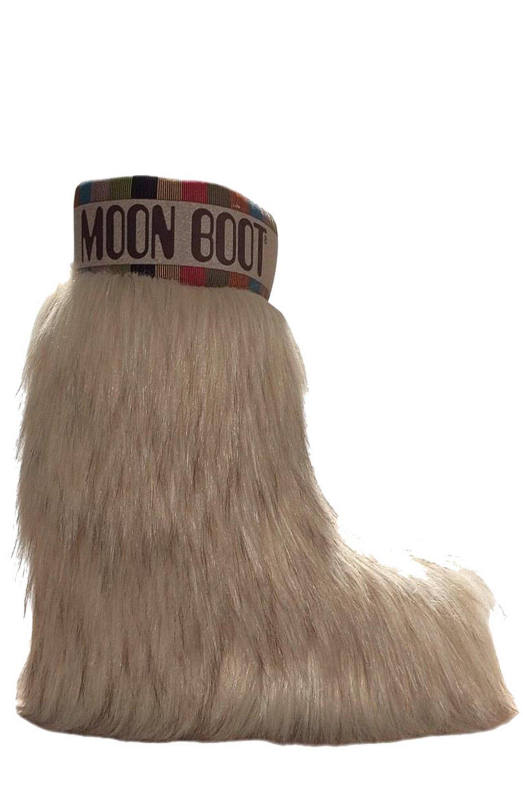 Moon Boot Icon Yeti Round Toe Boots