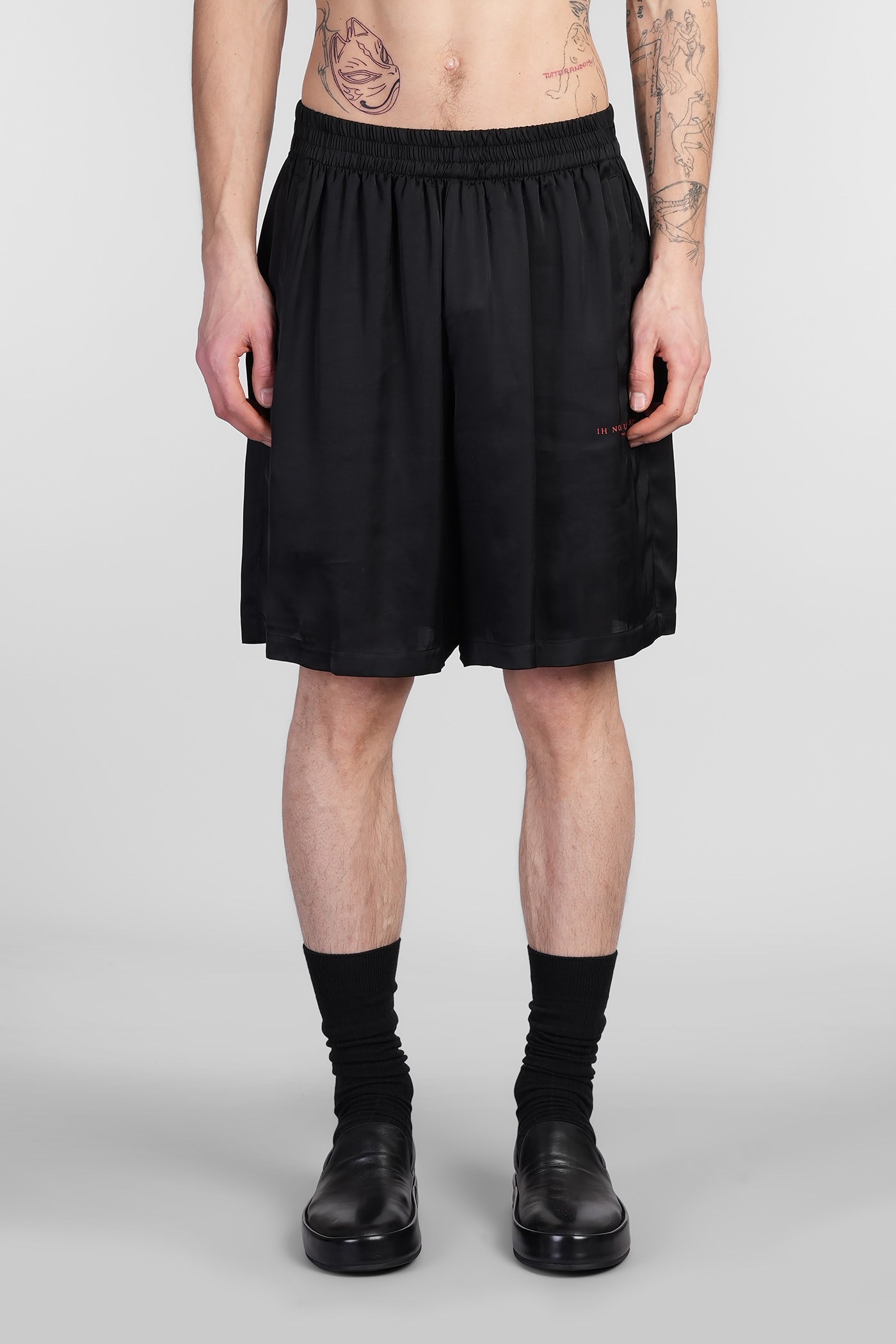 ih nom uh nit Shorts In Black Viscose