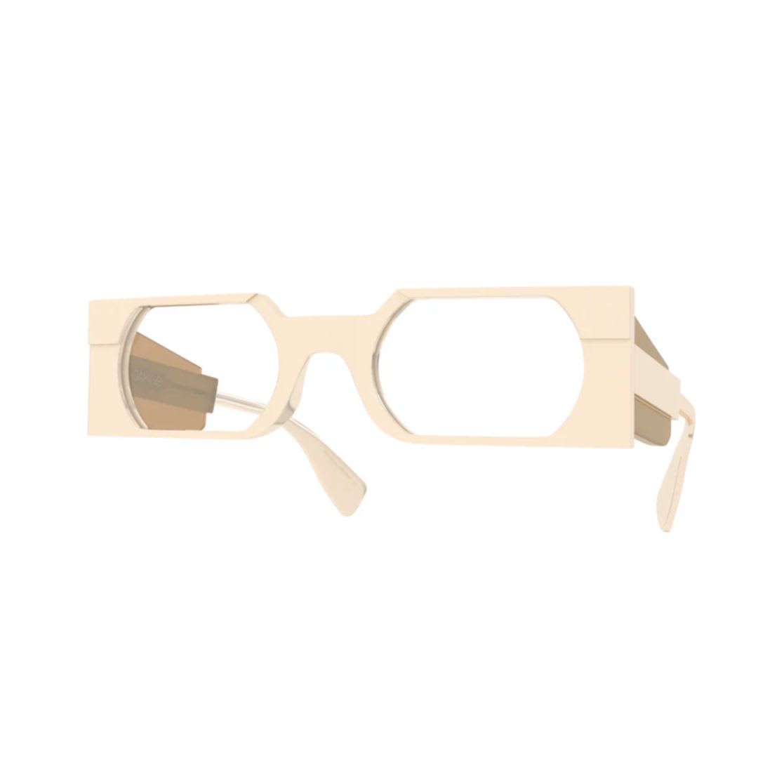 Gamine Hackneyivory