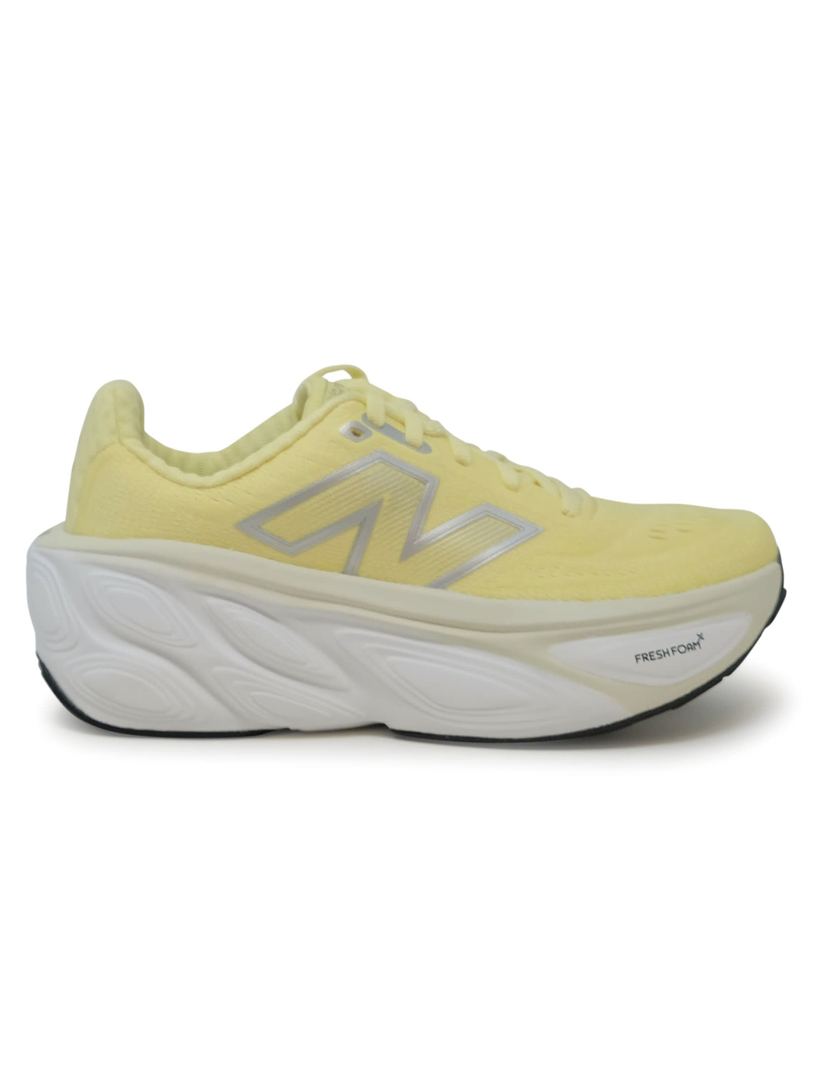 New Balance Fresh Foam X 象牙白合成材质运动鞋