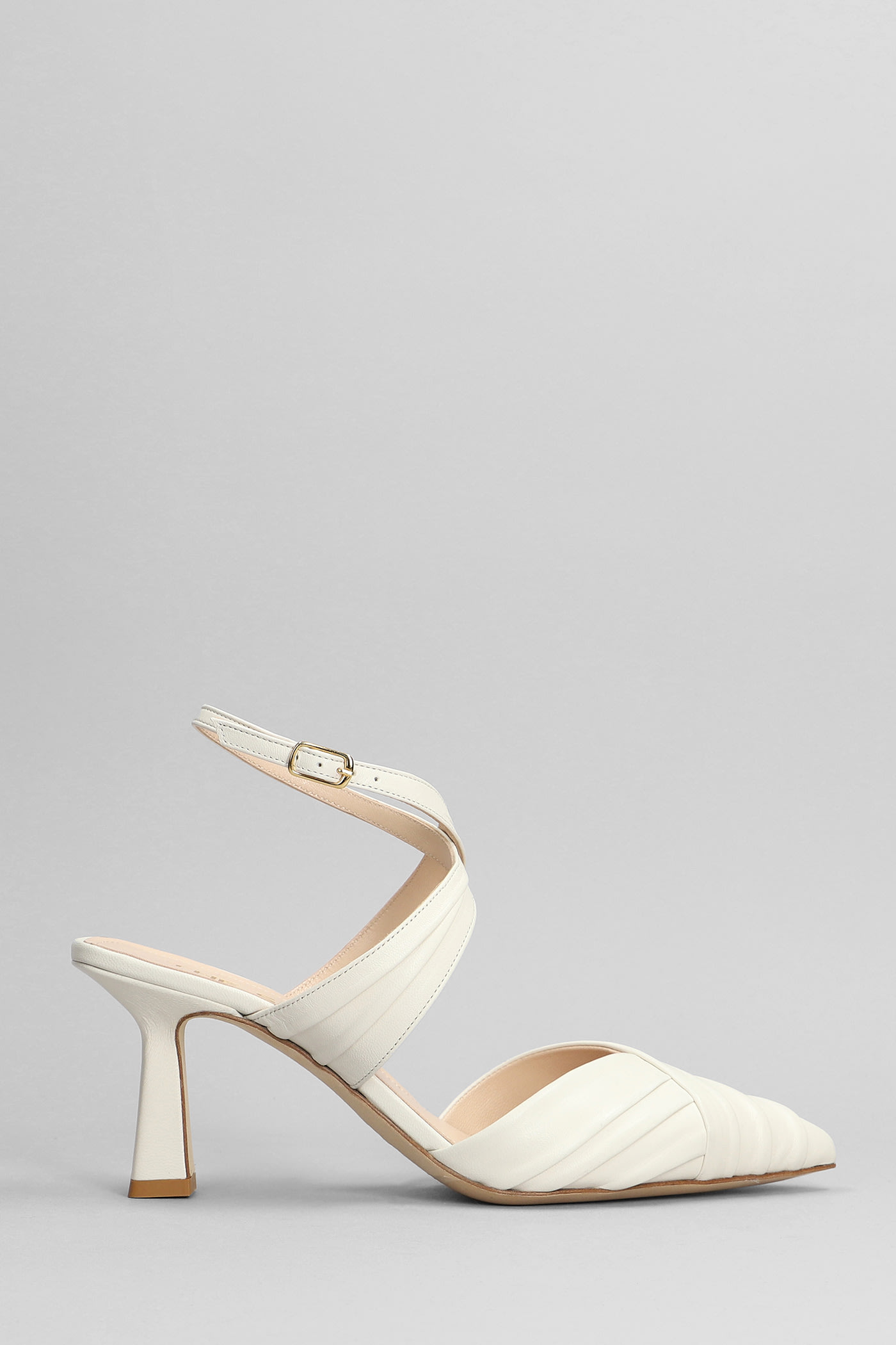 The Seller Pumps In White Leather