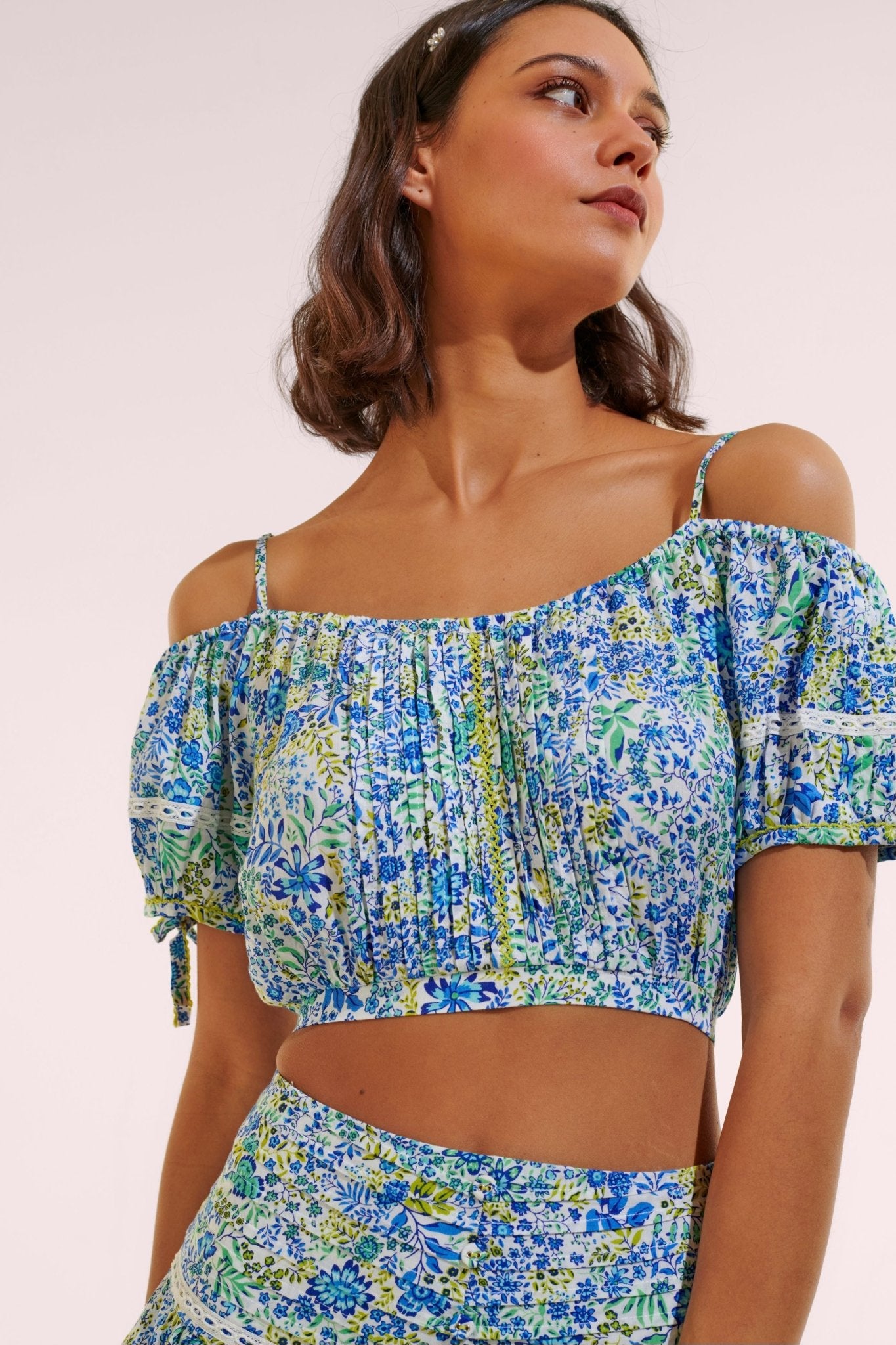 Top Bonny - White Blue Nature