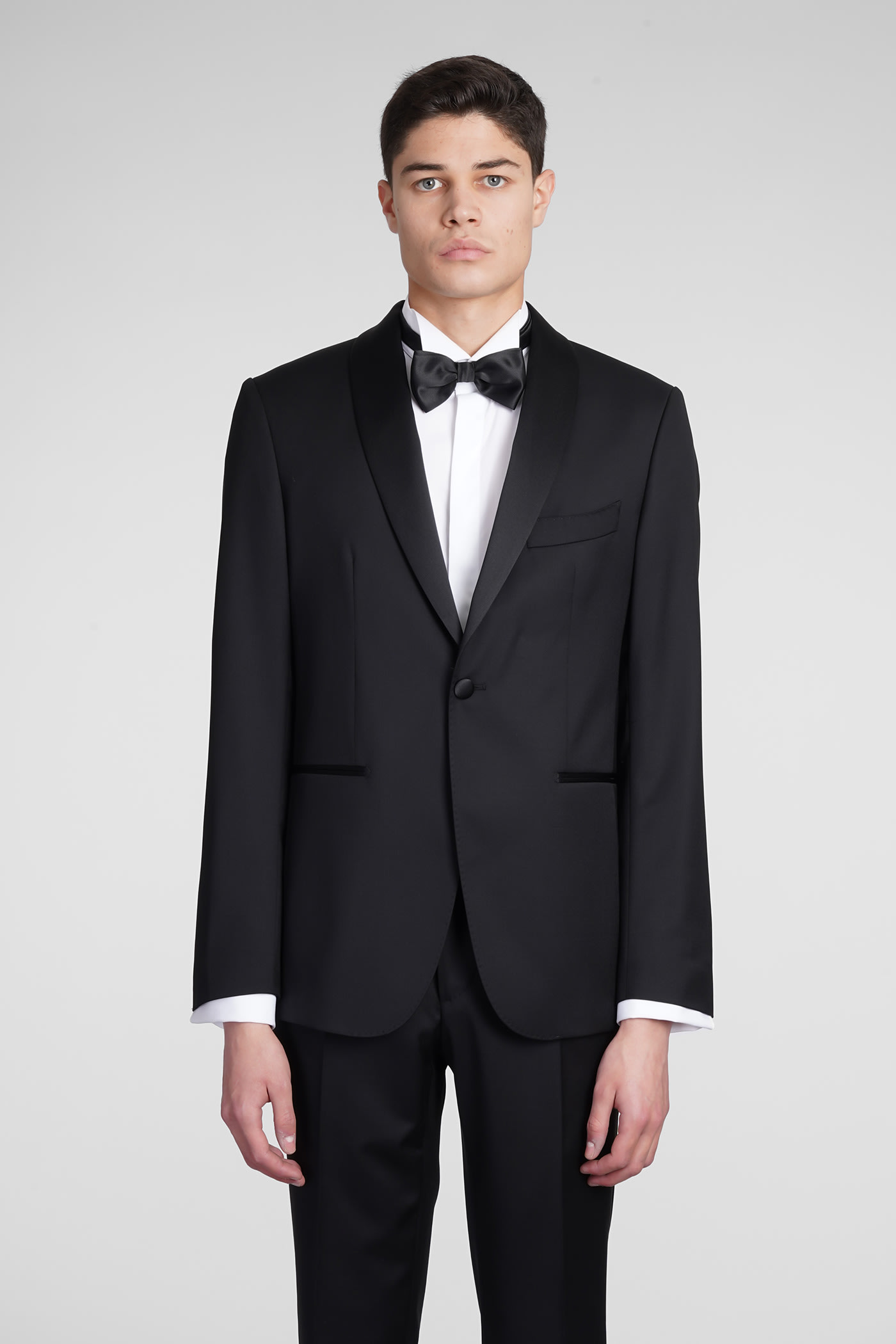 Santaniello In Black Wool