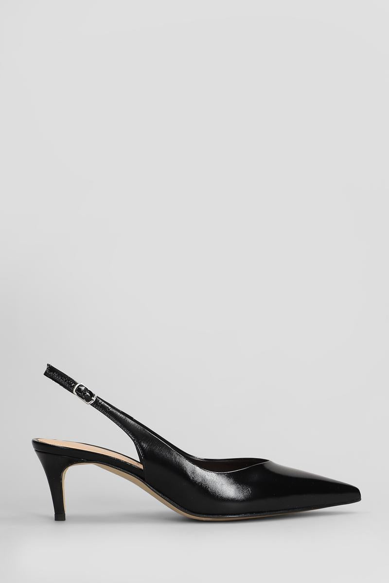 The Seller Pumps
