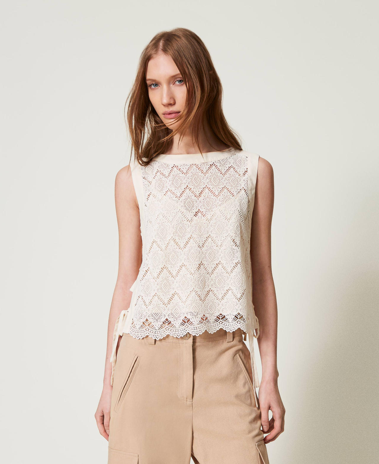 Twinset Tops - Top en dentelle macramé, Delicate Beige, Taille: 44