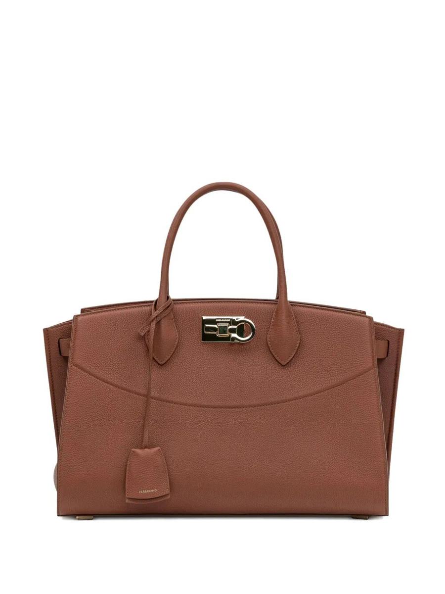 Salvatore Ferragamo 新工作室系列柔软大号手提包