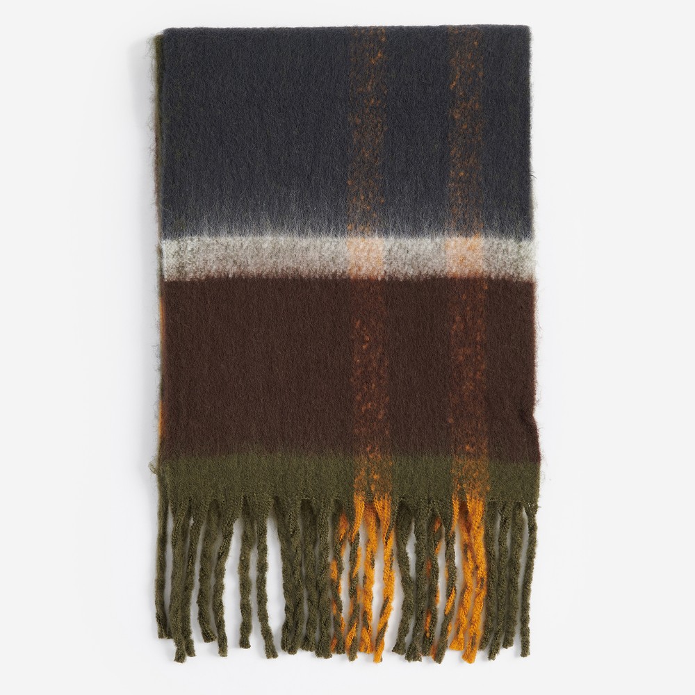Isla Tartan Boucle Scarf