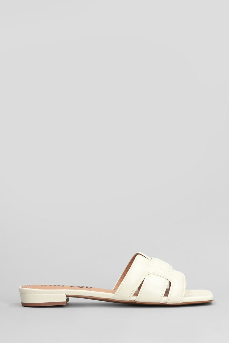 Bibi Lou Holly Flat Flats