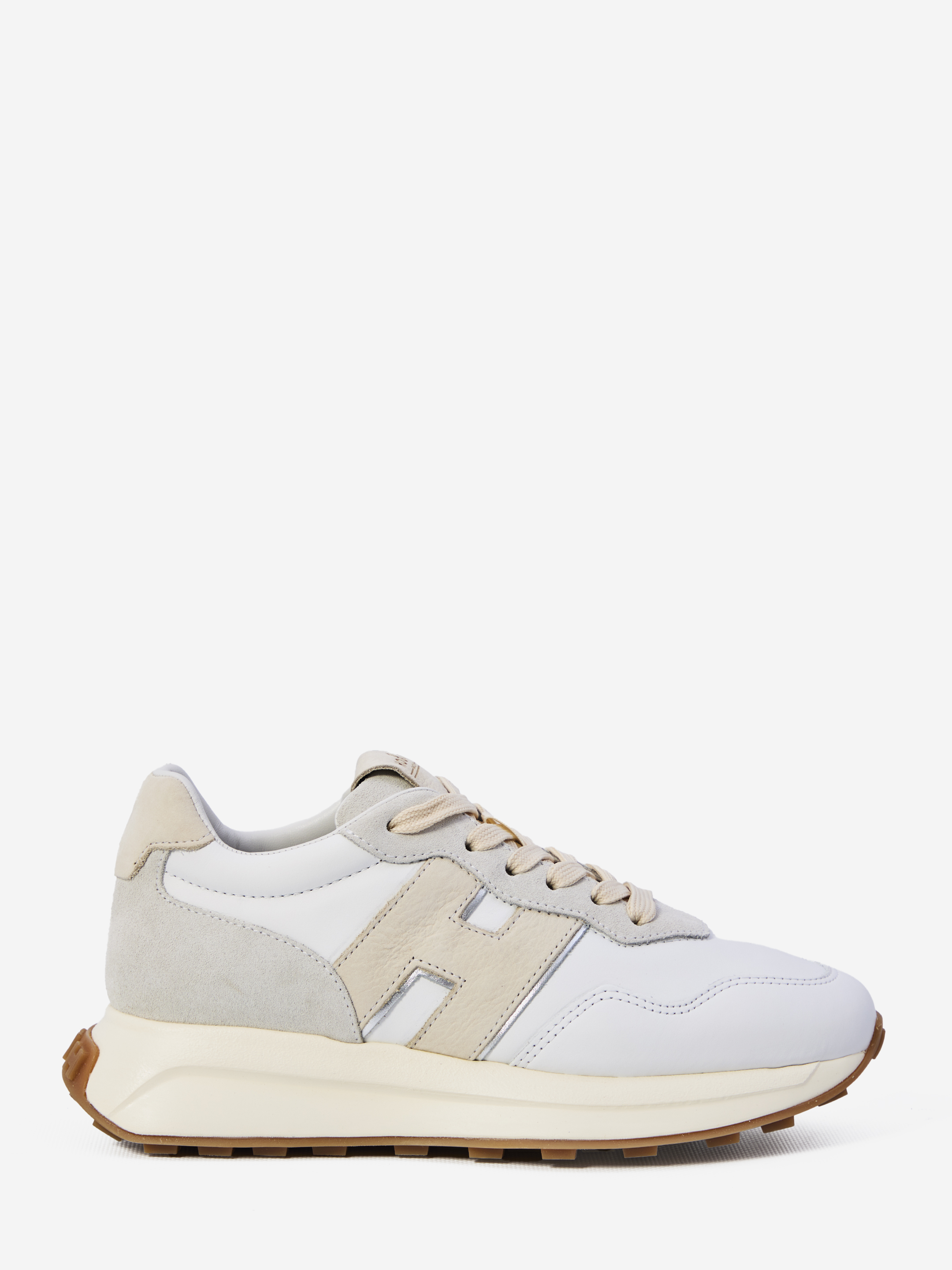 H641 sneakers