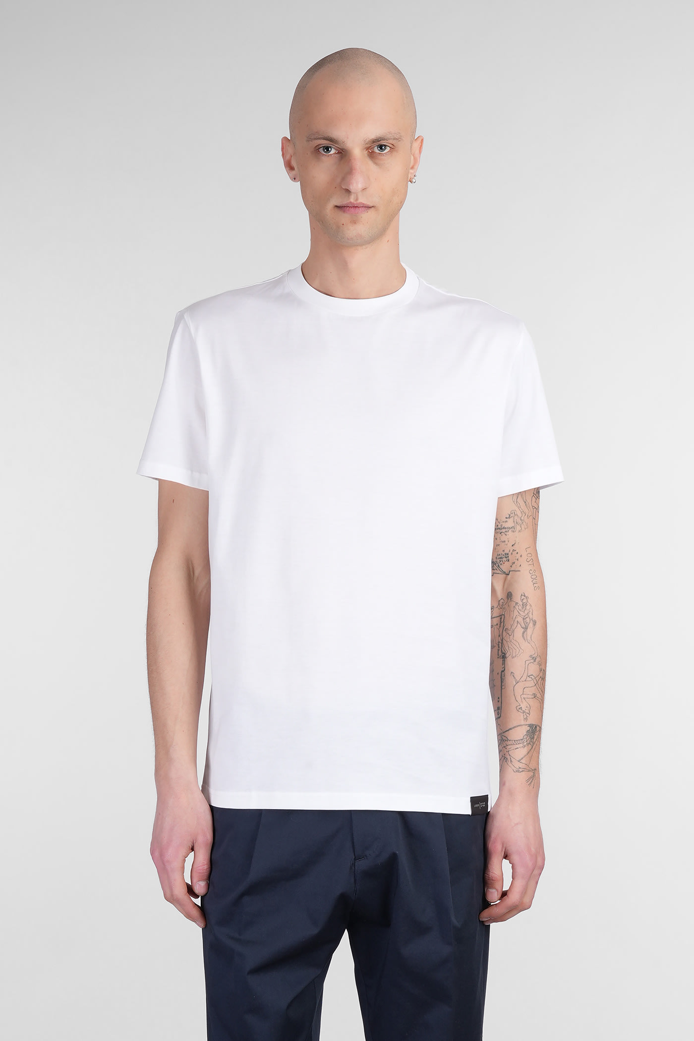 Low Brand B134 Basic T-shirt In White Cotton