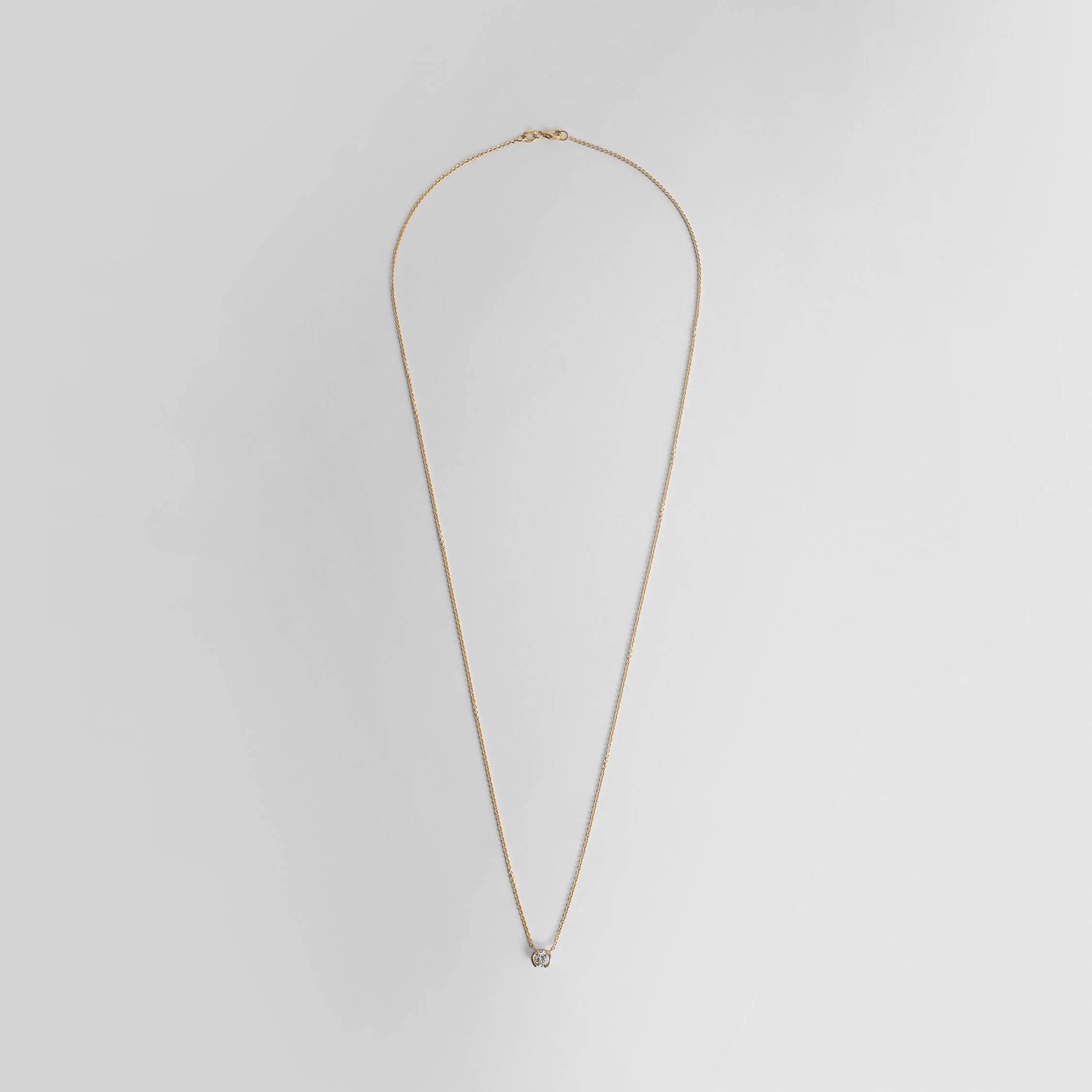 Gold Chain With Brilliant Cut Diamond Pendant