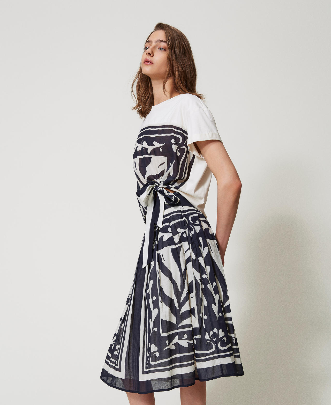 Twinset Plage - Jupe mi-longue en mousseline imprimée, Imprimé Foulard Classic Blue/Sugar, Coton, Taille: M