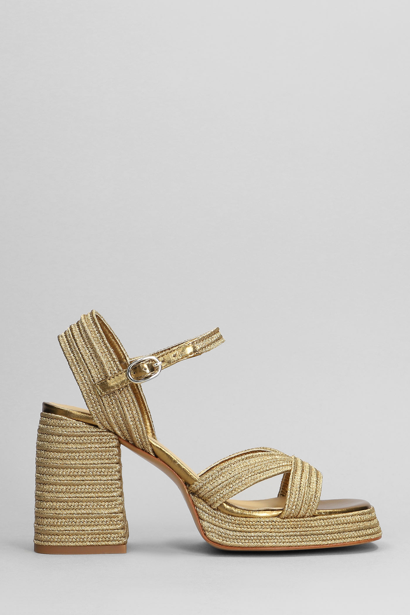 Castañer Valle-142 Sandals In Gold Fabric