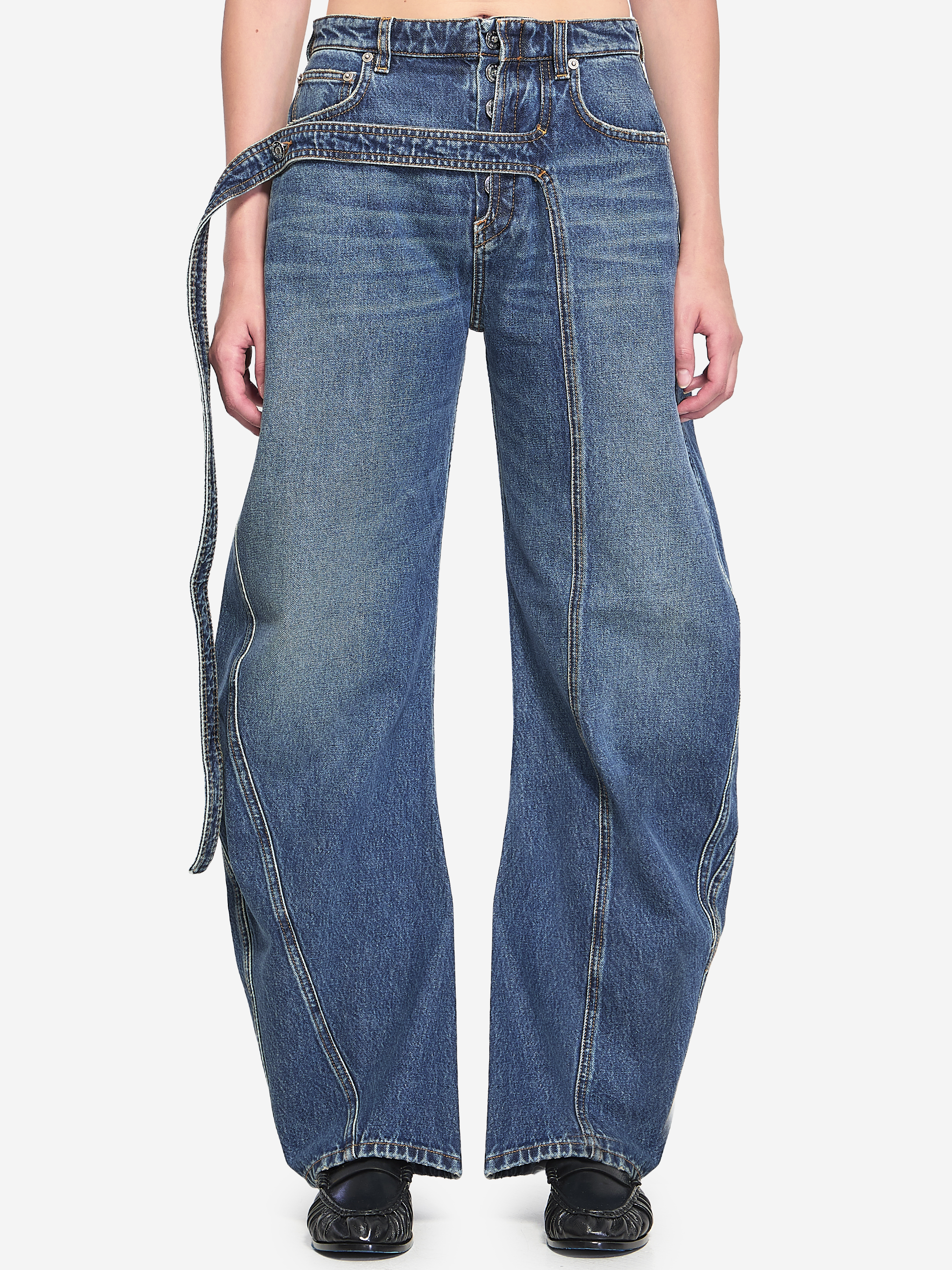 Strap jeans in denim