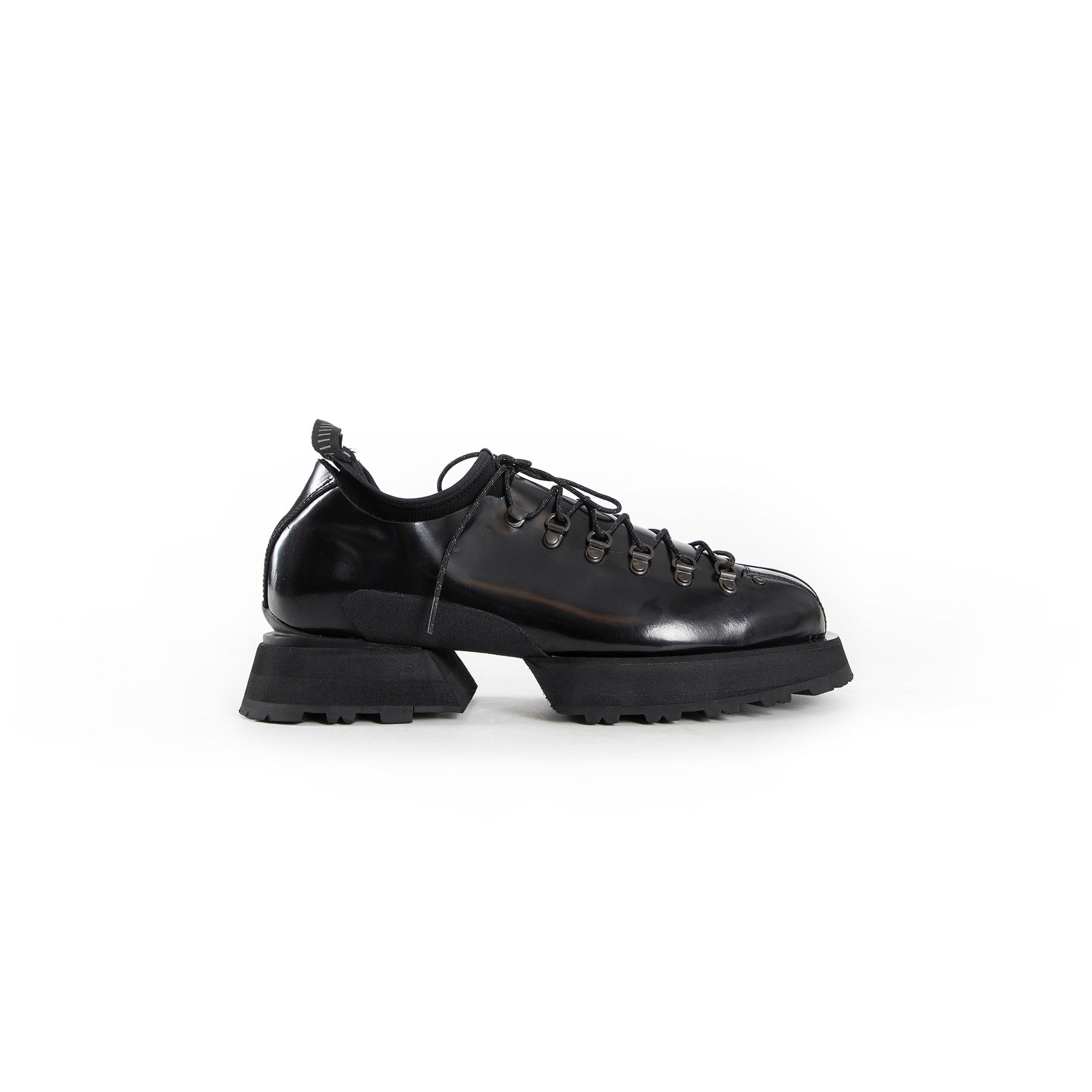 Buteo Low-Top Boots