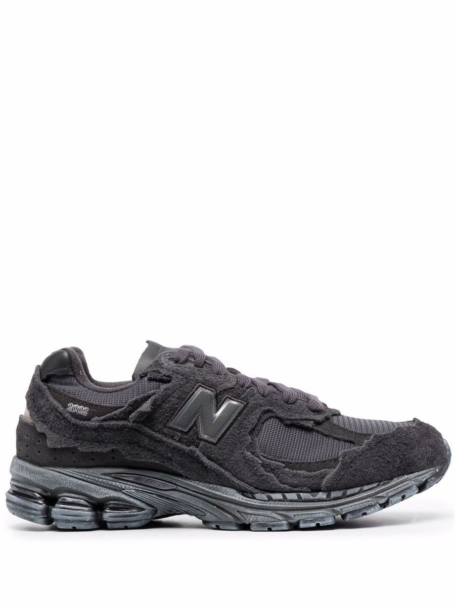 New Balance 2002R Sneakers