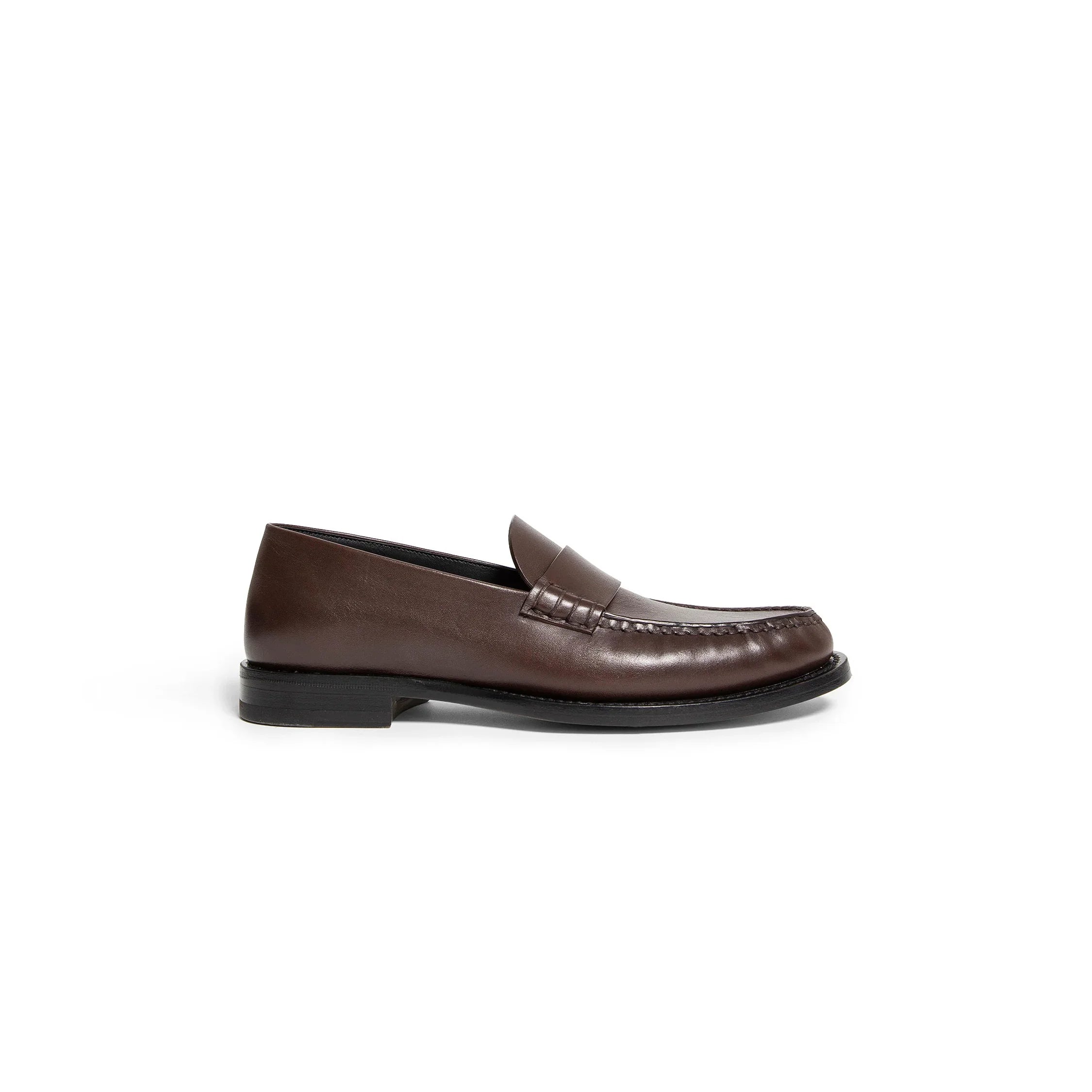 Novus leather loafers