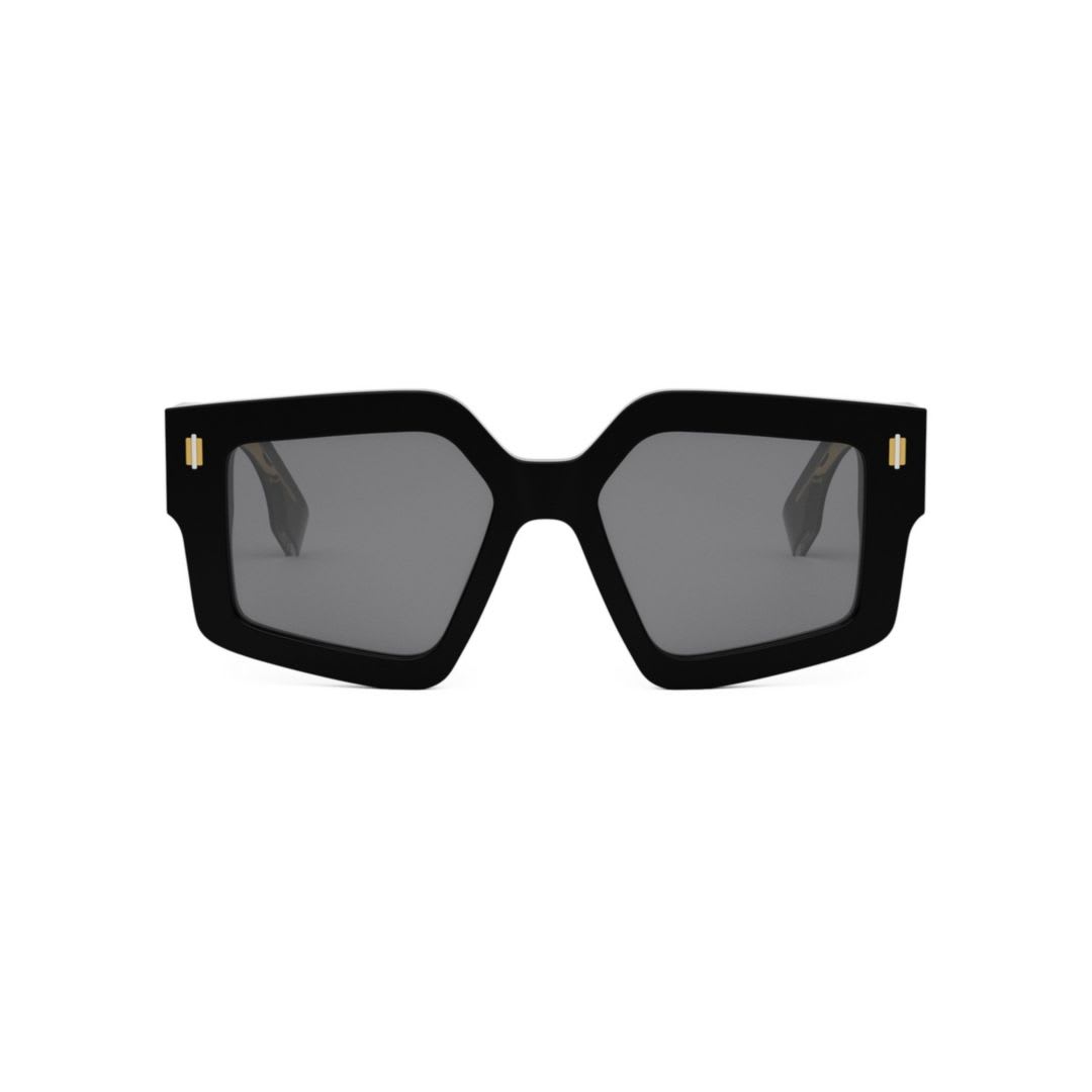 Fendi Fe40162i01a - Black