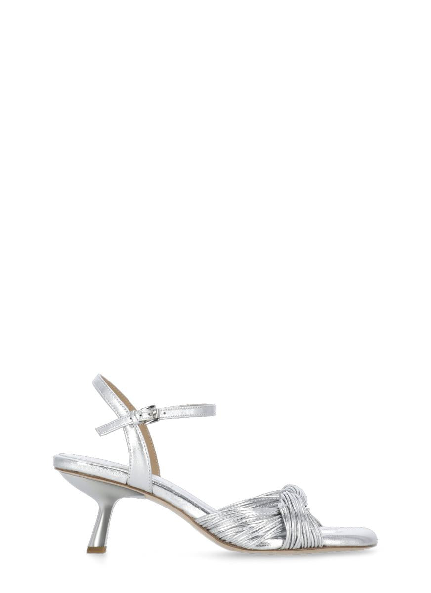 Ash With Heel