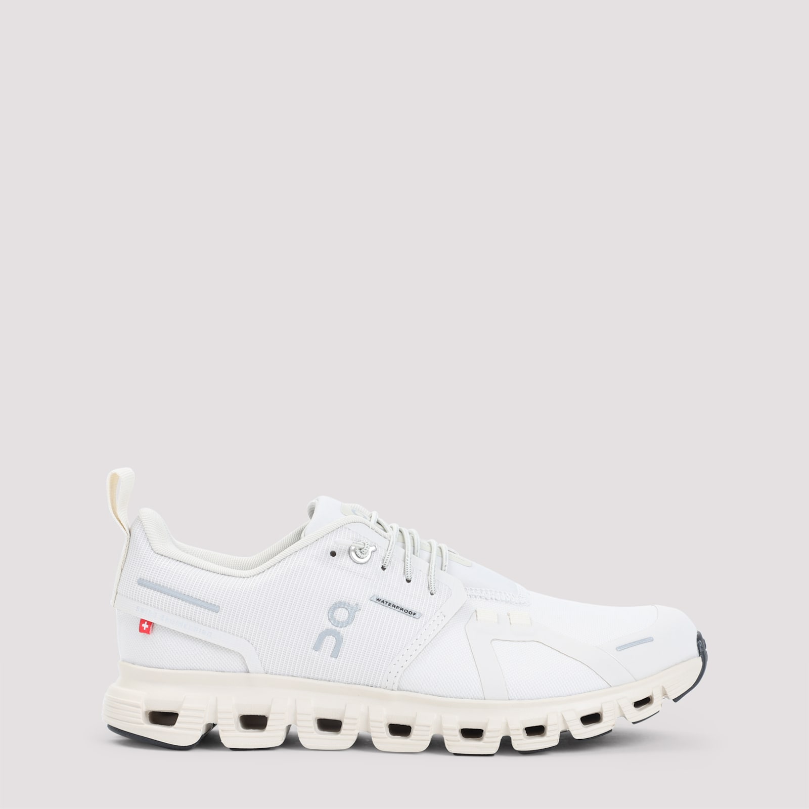 ON Cloud 6 Wp Sneakers