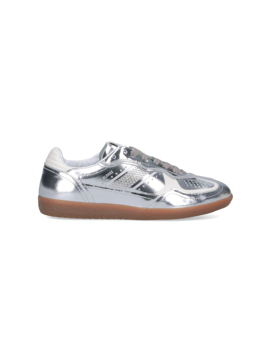 Alohas Sneakers