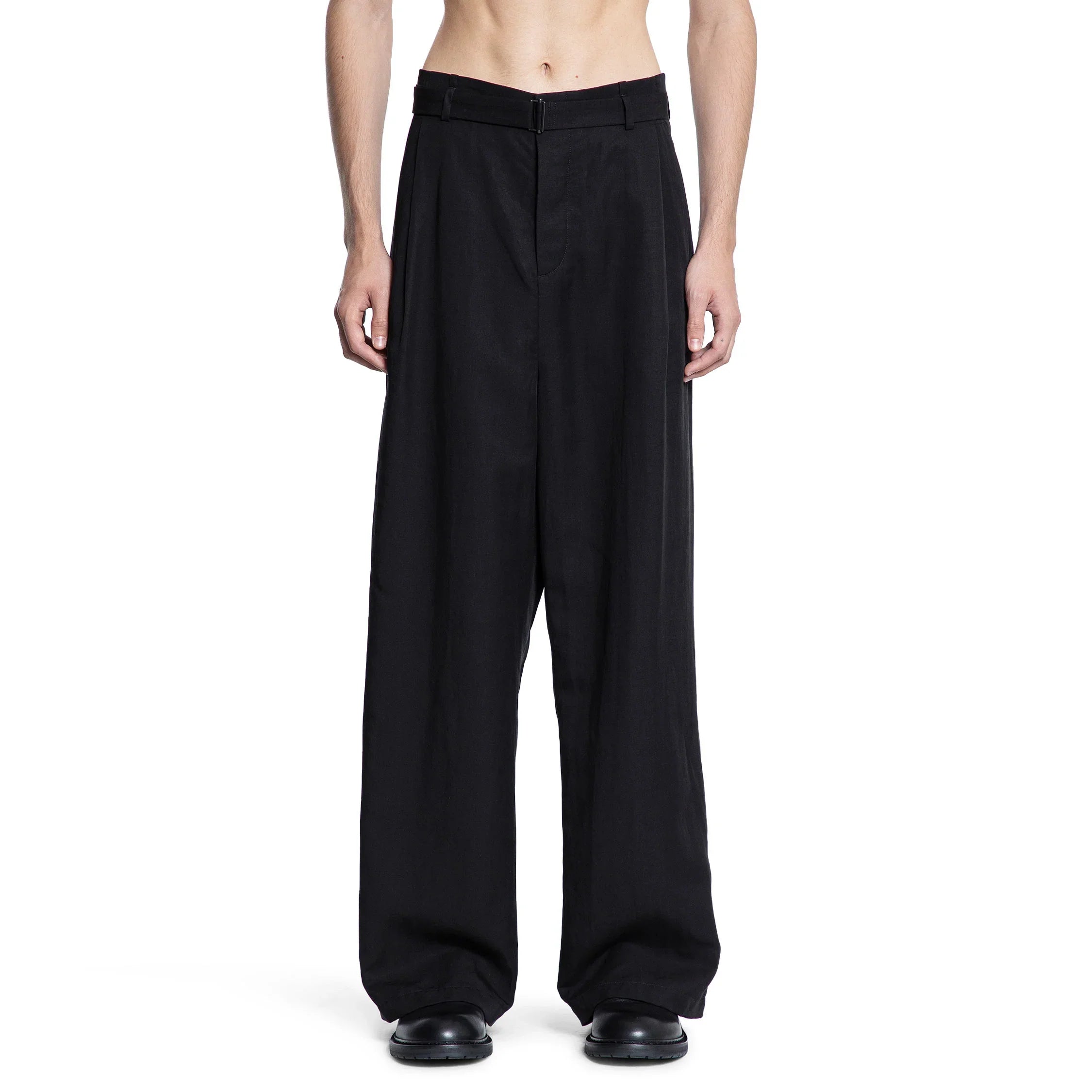 Pleated Wide Pants