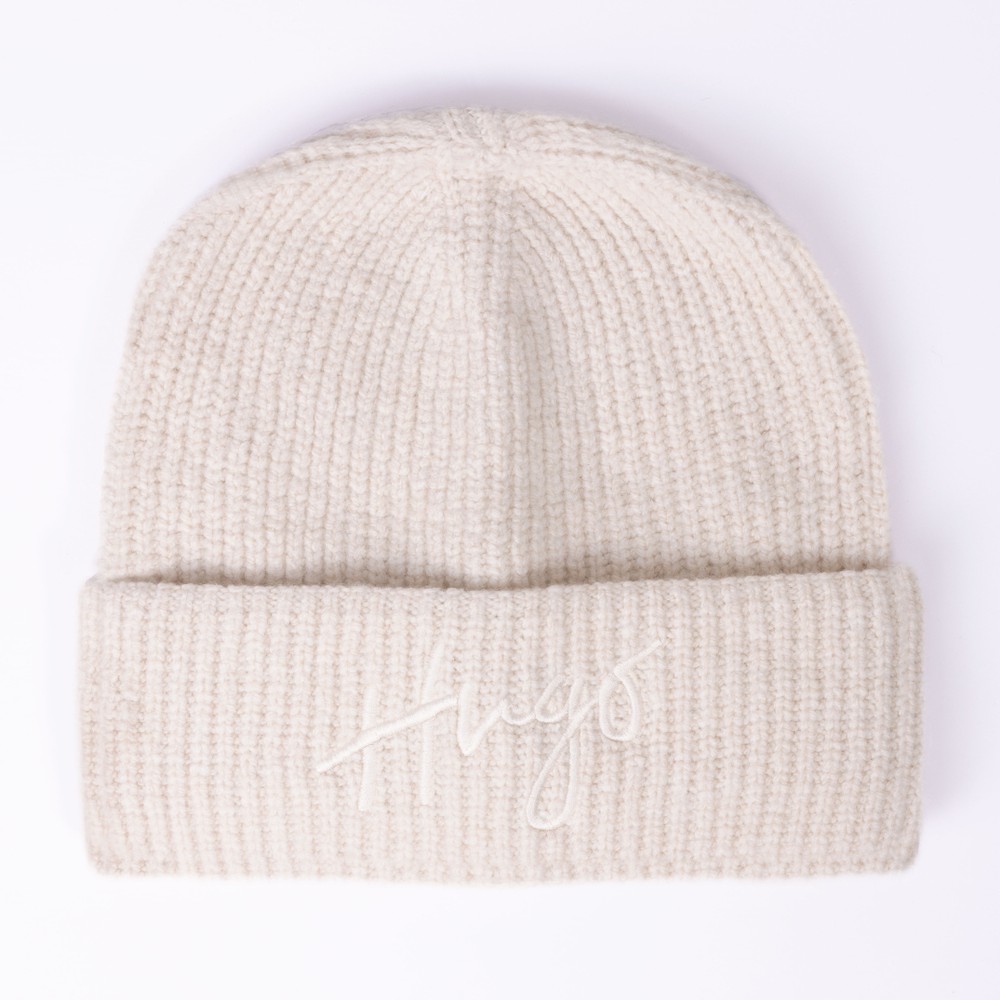 Socialy Hat