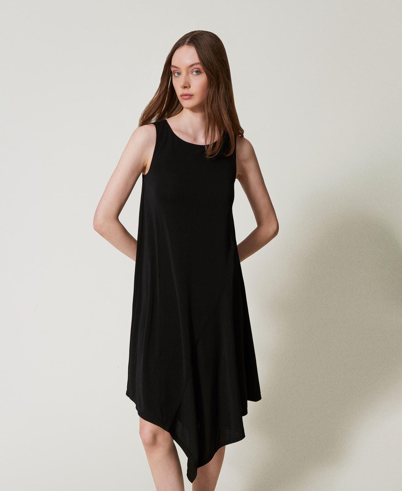 Twinset Plage - Robe midi asymétrique, Noir, Jersey, Taille: L