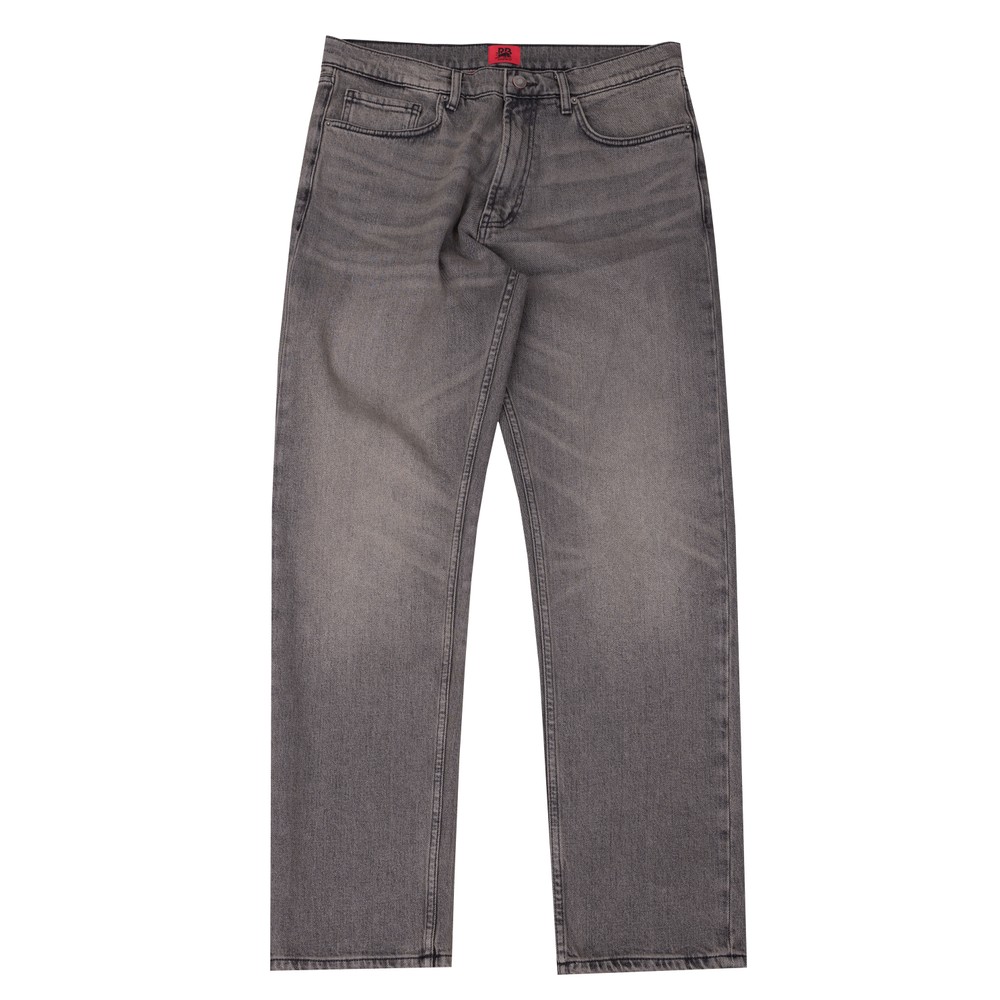 640 Red Bull Straight Jean