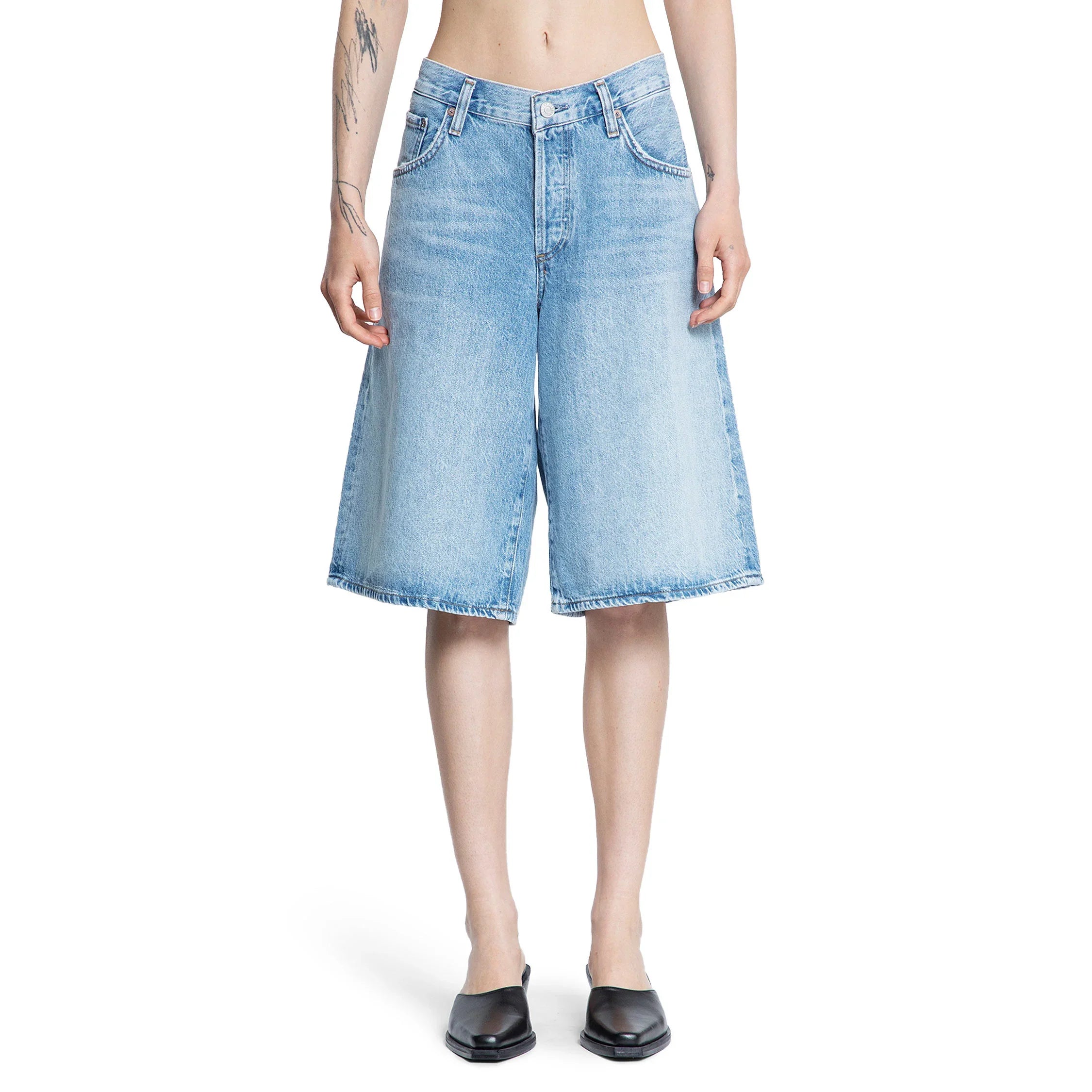 Baggy V-Waist Shorts