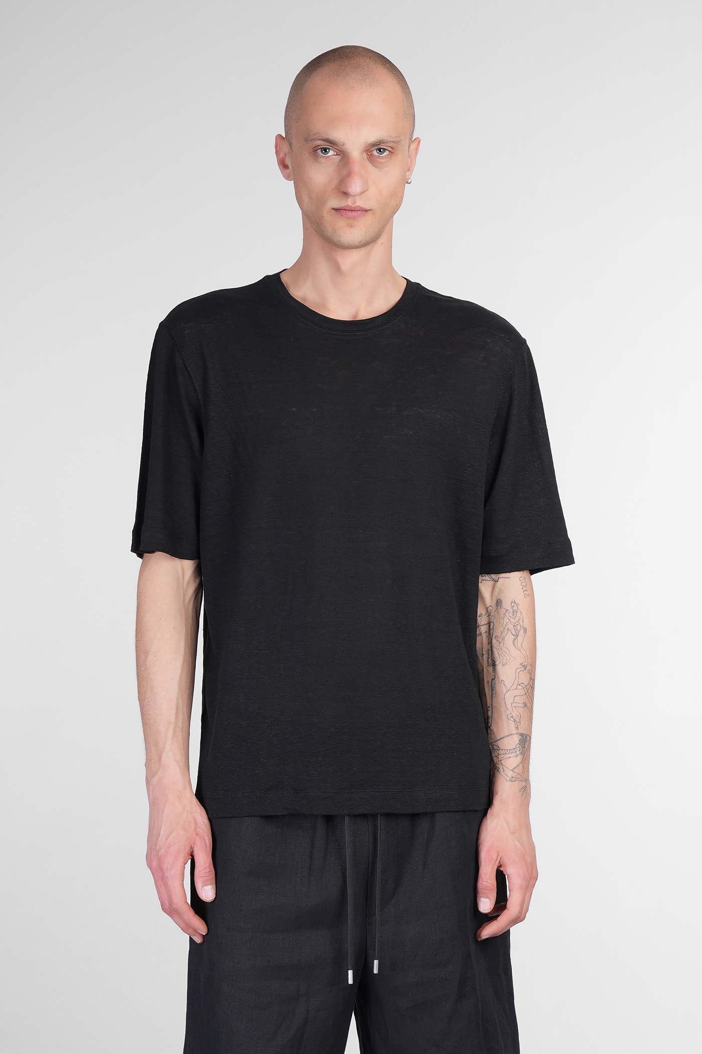 Lardini T-shirt In Black Linen