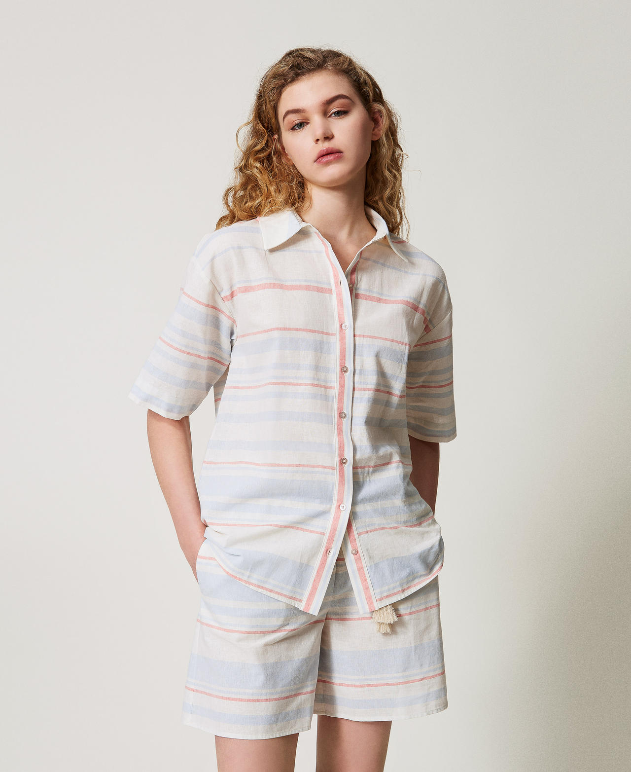 Twinset Plage - Chemise en lin mélangé rayé, Rayure Sugar/Coral Sunset/Blue Topaz, À rayures, Taille: L