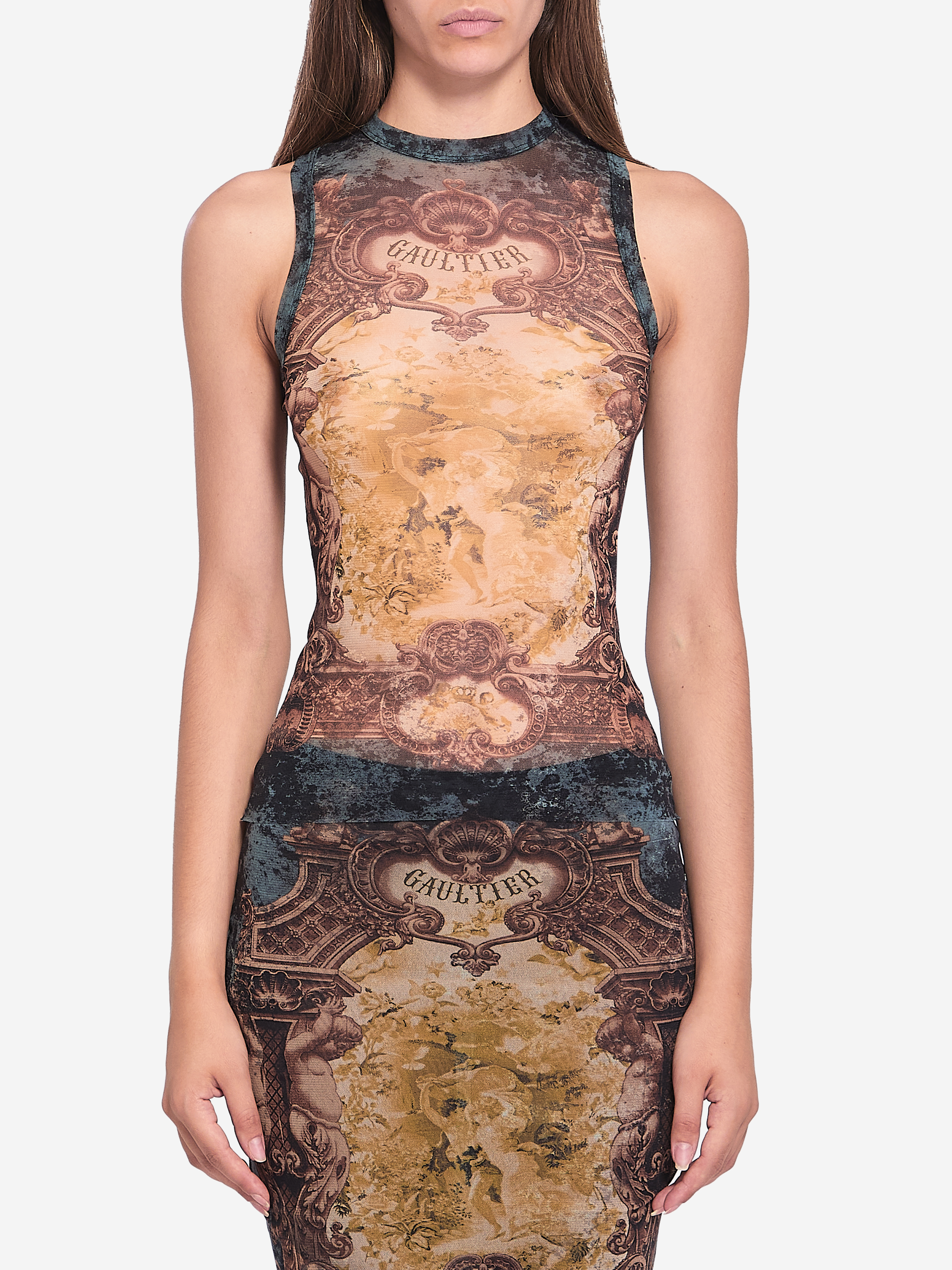 Mdaillon tank top