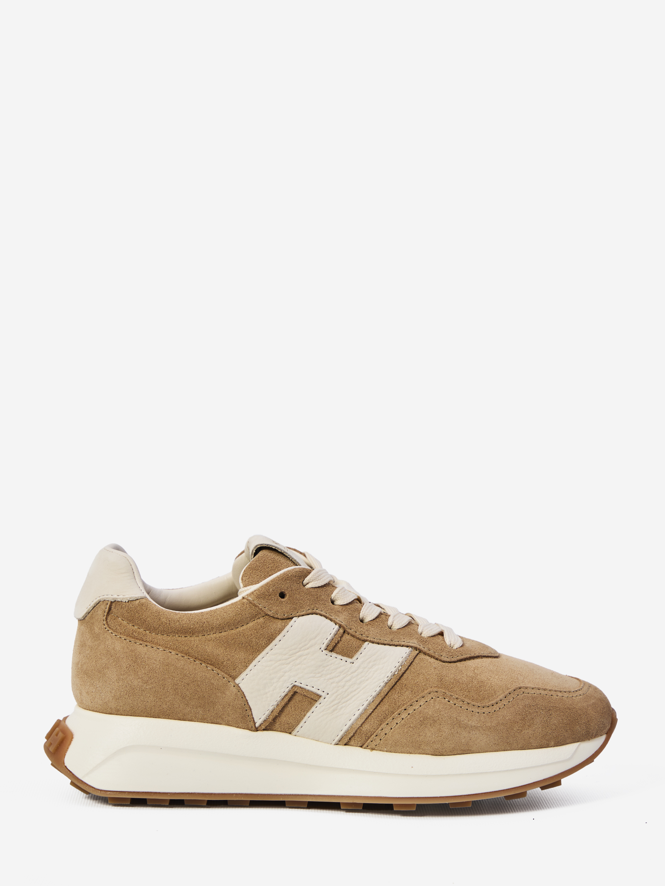 H641 sneakers