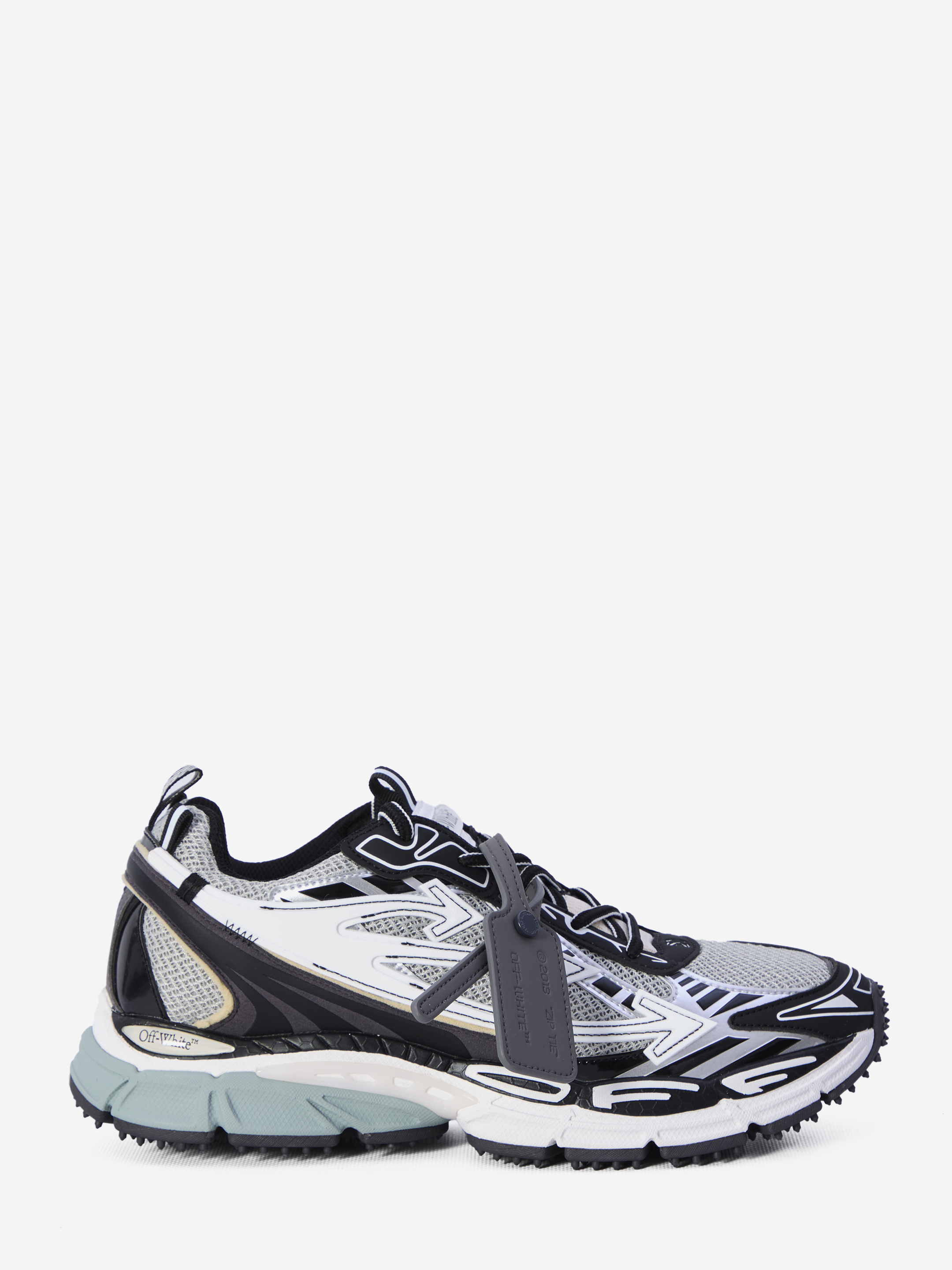 Be Right Back sneakers