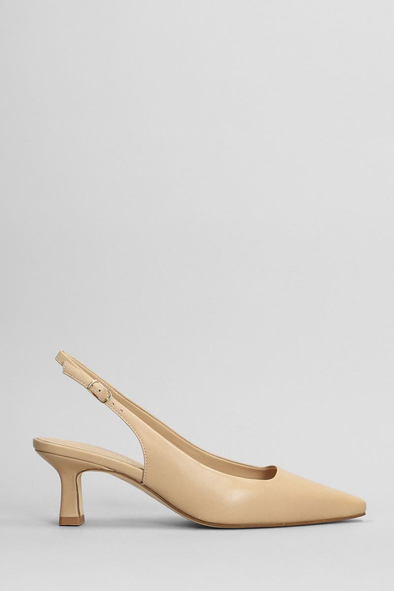 Julie Dee Pumps