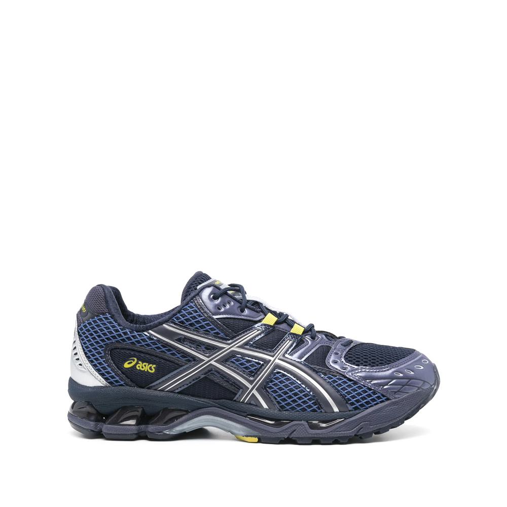 Asics Sneakers