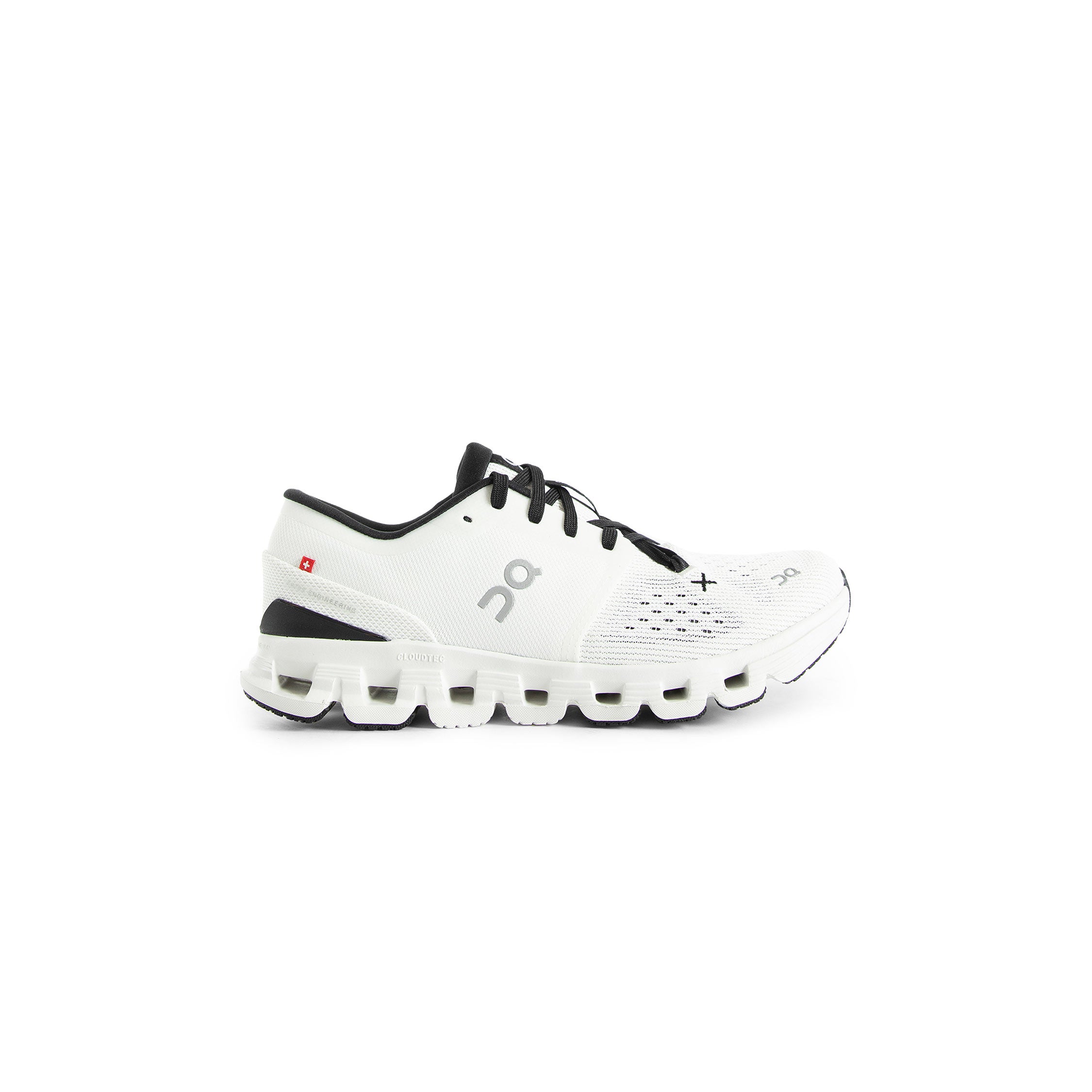 Sneakers Cloud X 4