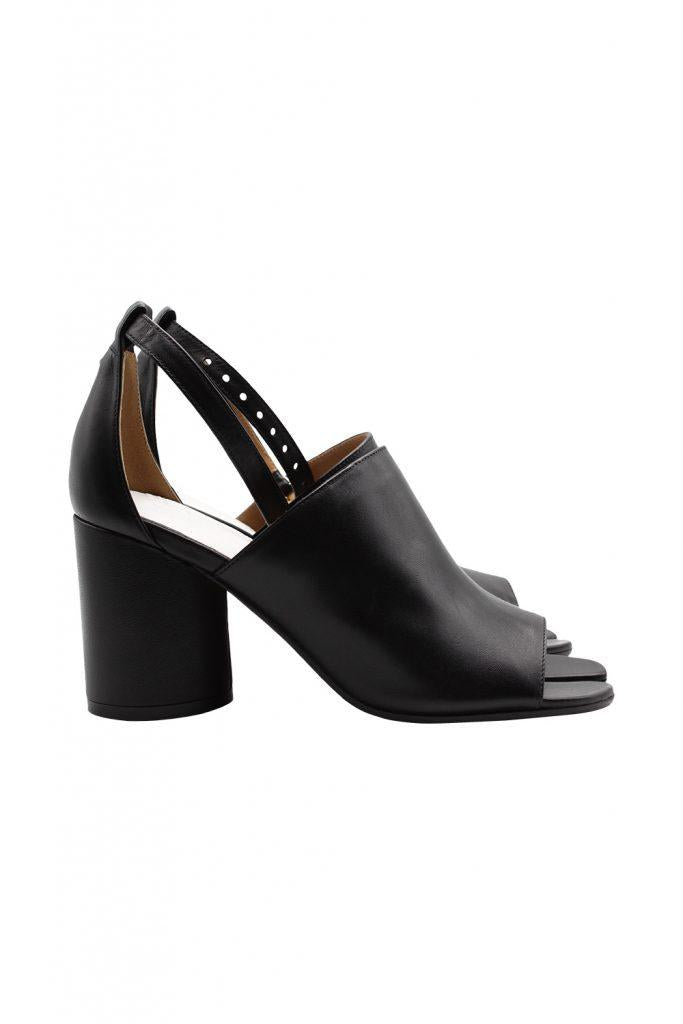 Maison Margiela Tabi Leather Sandals Shoes