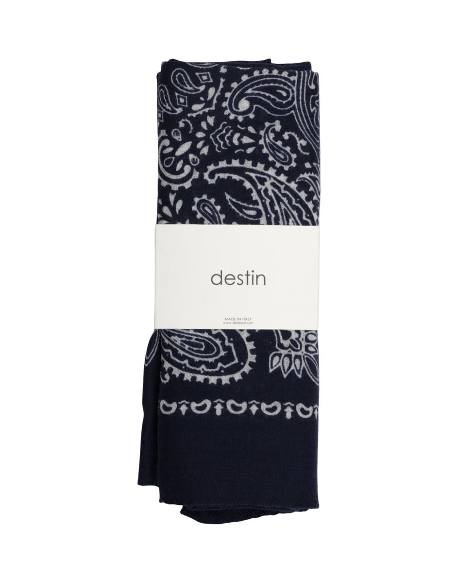 Destin Scarf