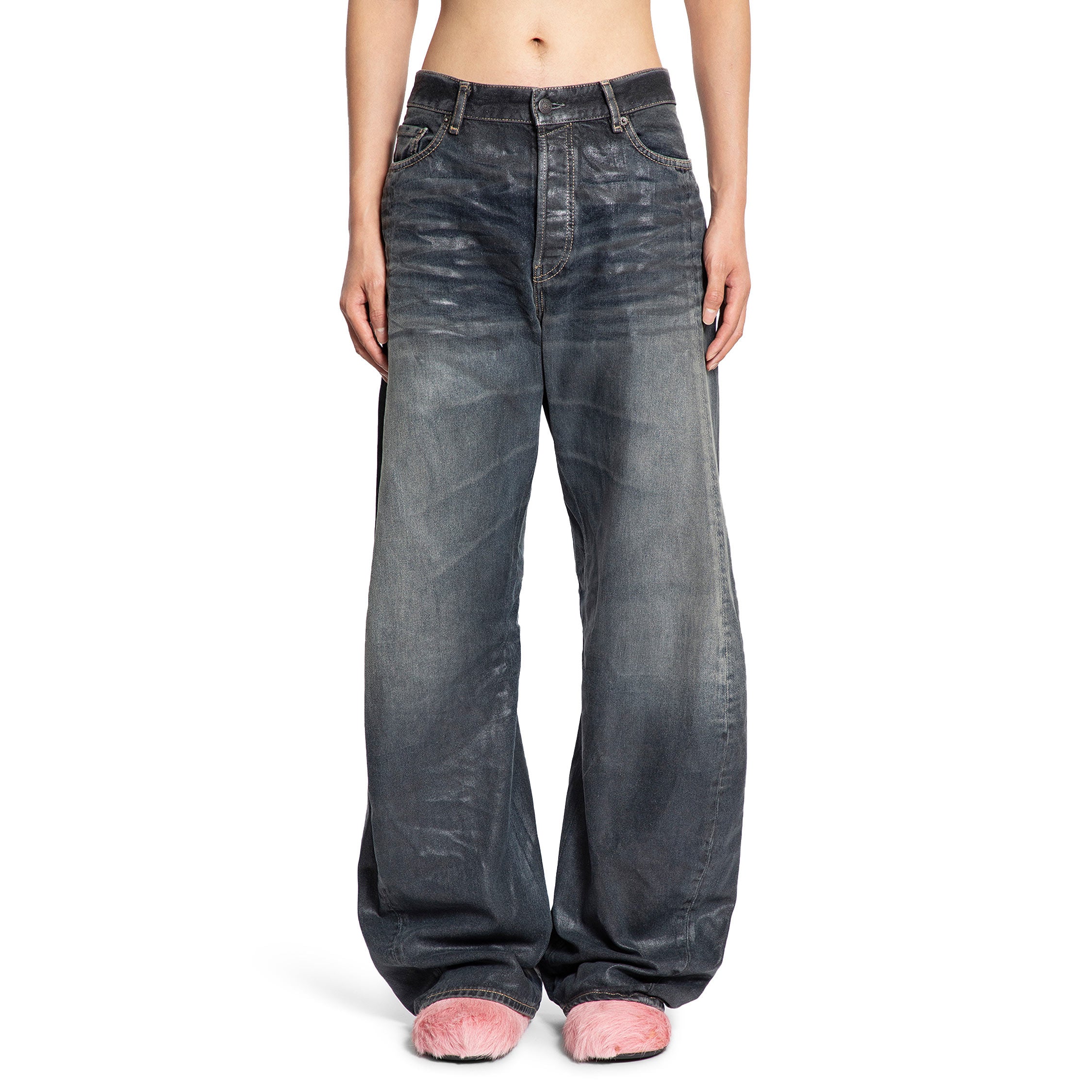 2006 Loose Fit Jeans