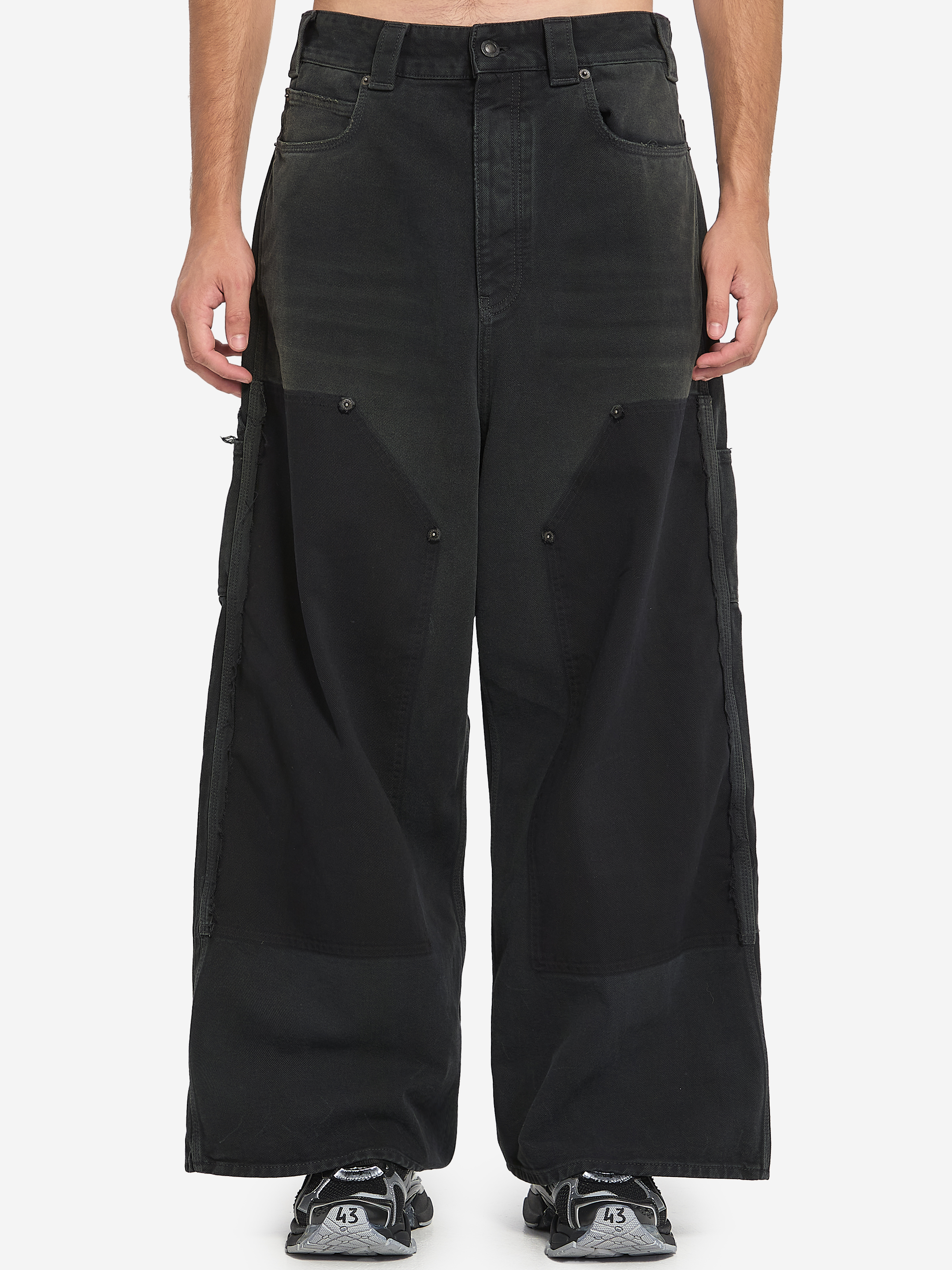 Baggy Ripped Off denim pants