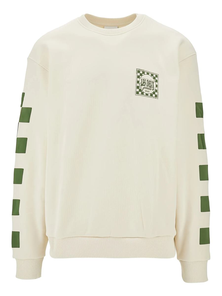 Les Deux Sweaters