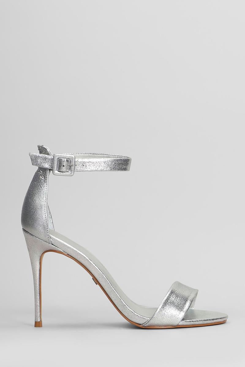 Carrano Sandals