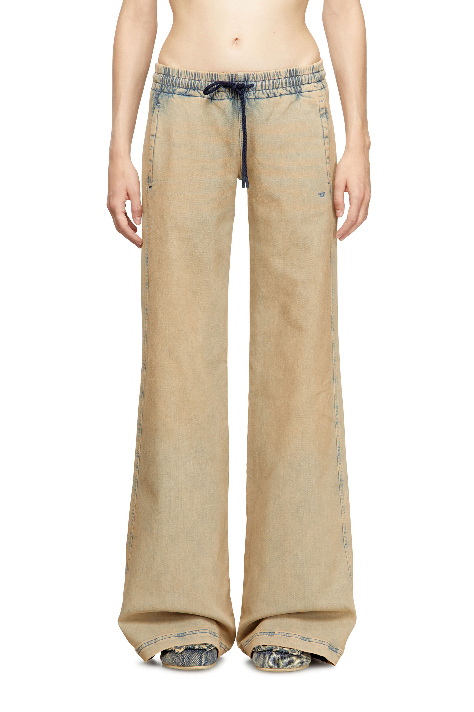 Diesel - Relaxed 2078 D-Ainty Joggjeans - Jeans - Woman - Multicolor