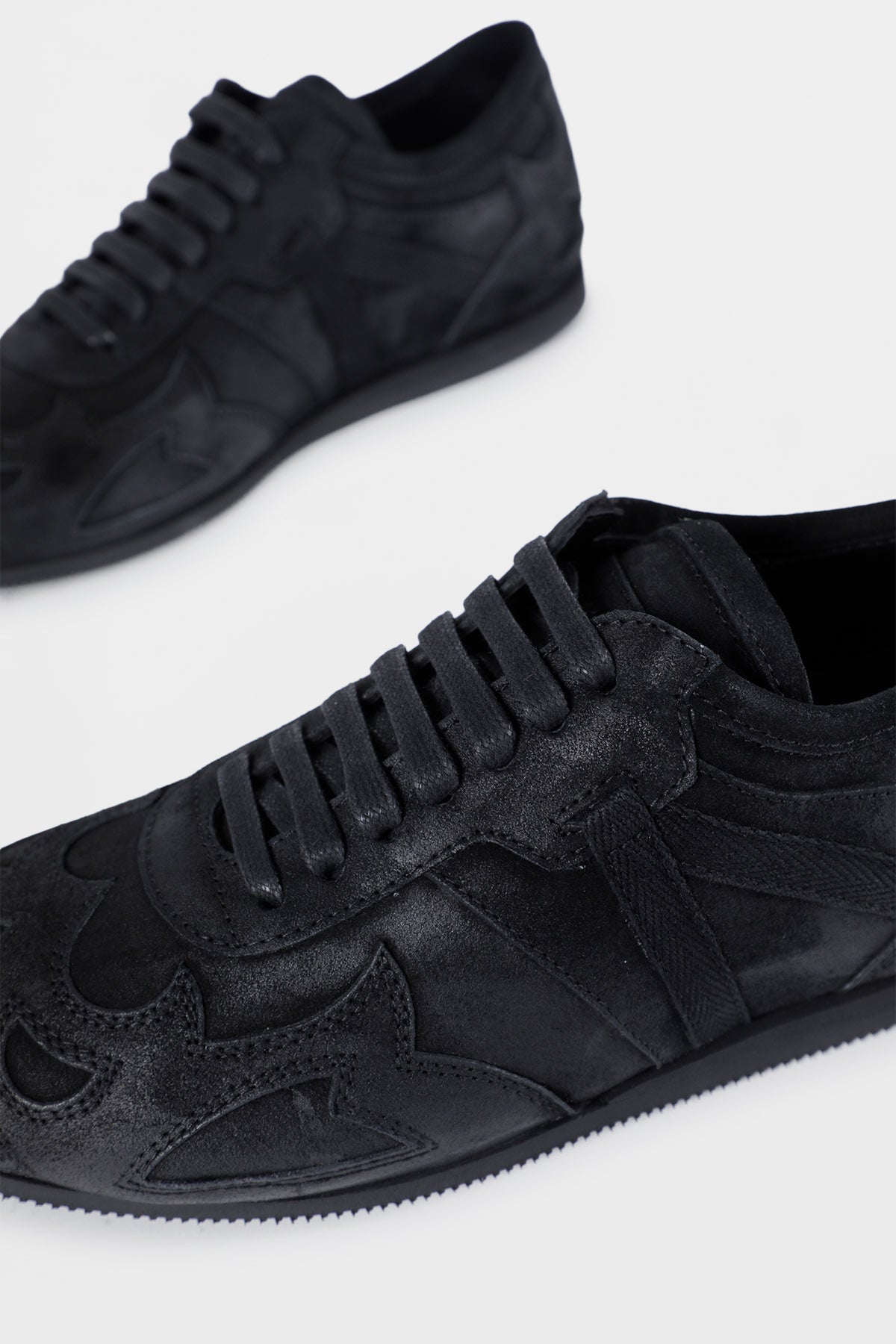 Milton Low-top Boxing Sneakers