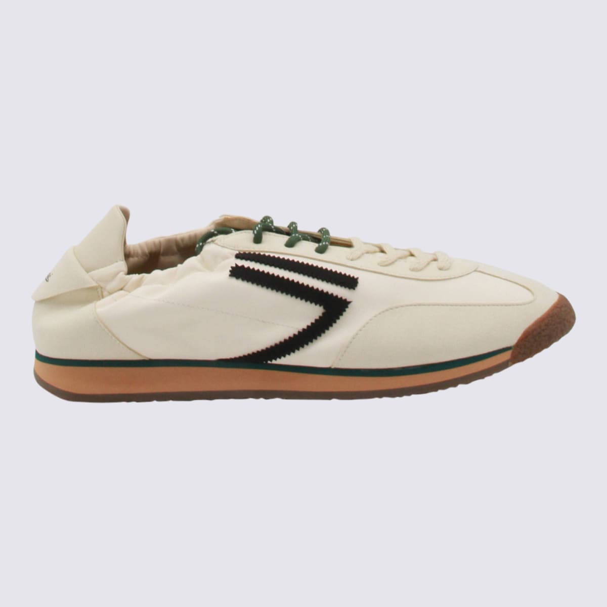 Puraai White Sneakers