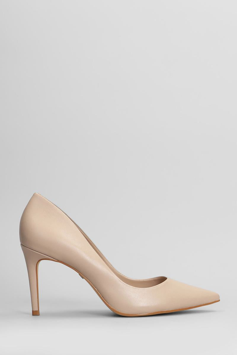 Carrano Pumps