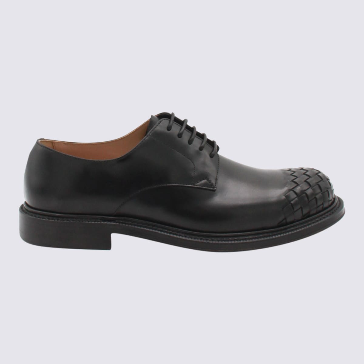 Bottega Veneta Black Leather Lace Up Shoes